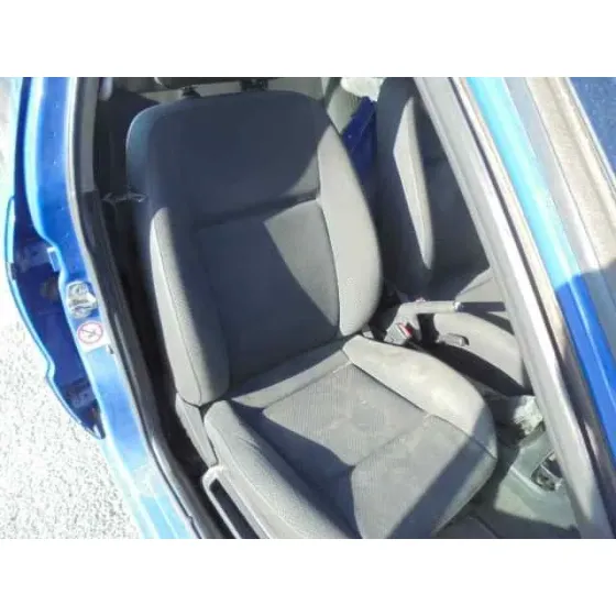 VOLKSWAGEN POLO BERLINA (6N2) '2000 CONCEPTLINE AZUL