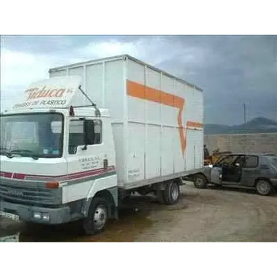 NISSAN L35 '1988 BLANCO