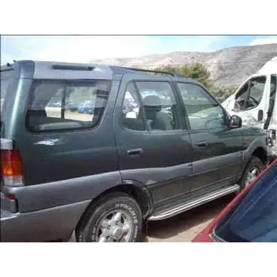 TATA SAFARI '1999 VERDE