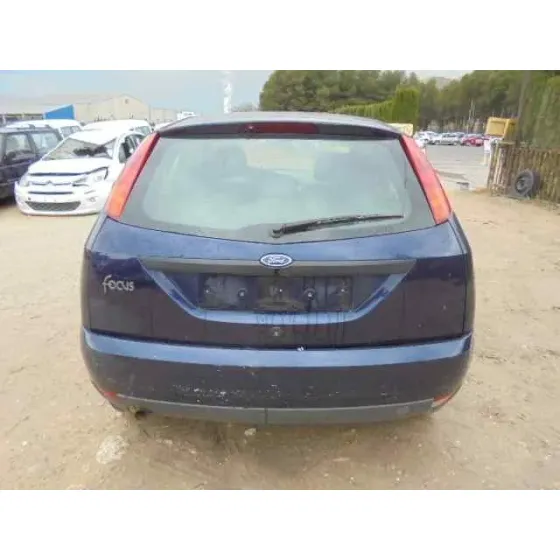 FORD FOCUS BERLINA (CAK) '1998 GHIA AZUL