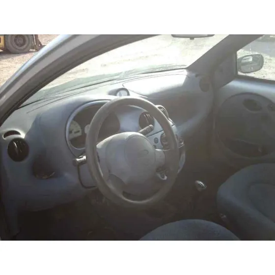 FORD KA (CCQ) '1998 BASICO GRIS
