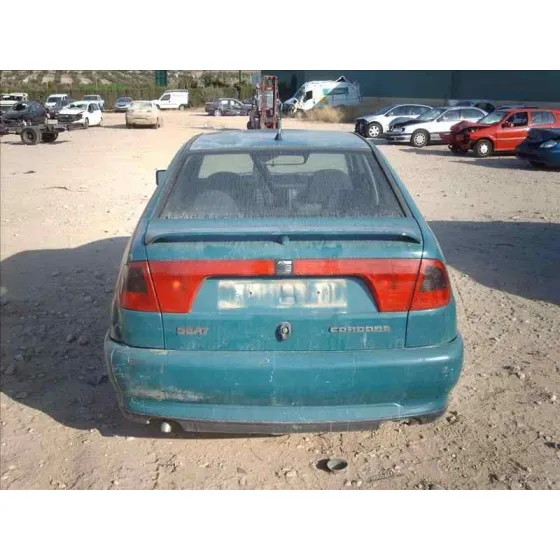 SEAT CORDOBA BERLINA (6K2) '1995 ANIVERSARIO VERDE