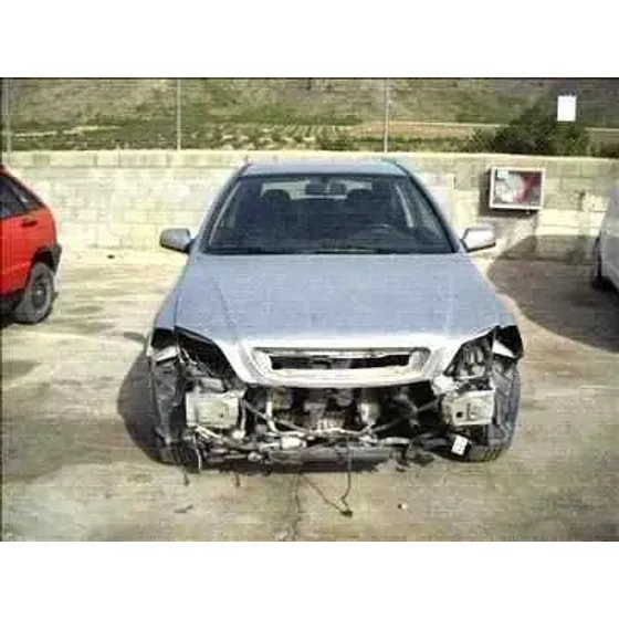 OPEL ASTRA G BERLINA '1998 1.6 16V GRIS