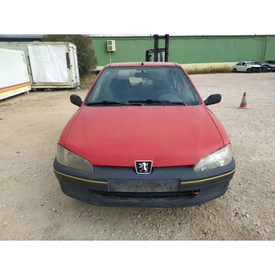 PEUGEOT 106 (S2) '1997 SKETCH ROJO