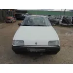 RENAULT 19 HATCHBACK (B/C53) RENAULT 19 HATCHBACK (B/C53) '1990 TR BLANCO 1988