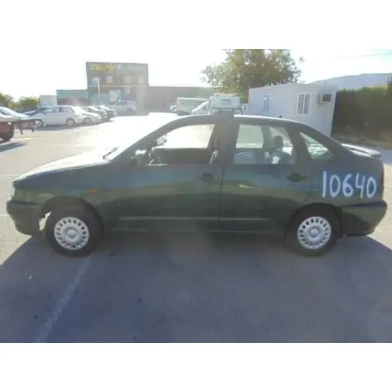SEAT CORDOBA BERLINA (6K2) '1997 CLX VERDE