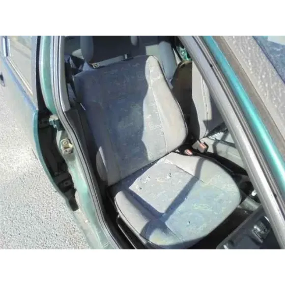 SEAT CORDOBA BERLINA (6K2) '1997 CLX VERDE