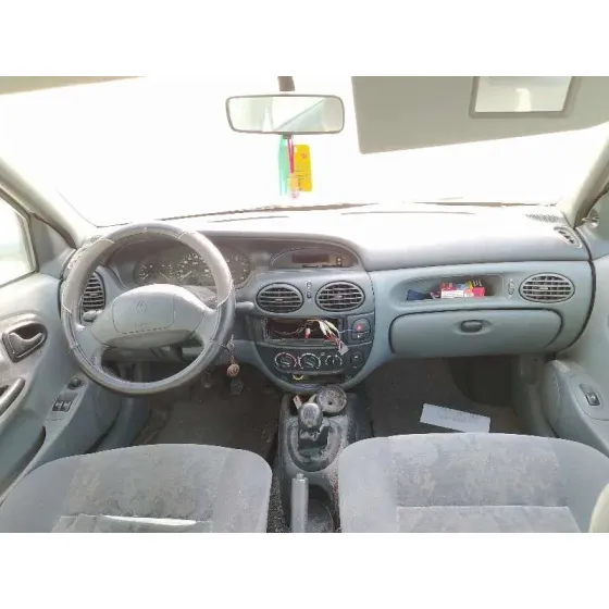 RENAULT MEGANE I CLASSIC (LA0) '1998 1.6E ALIZE BLANCO