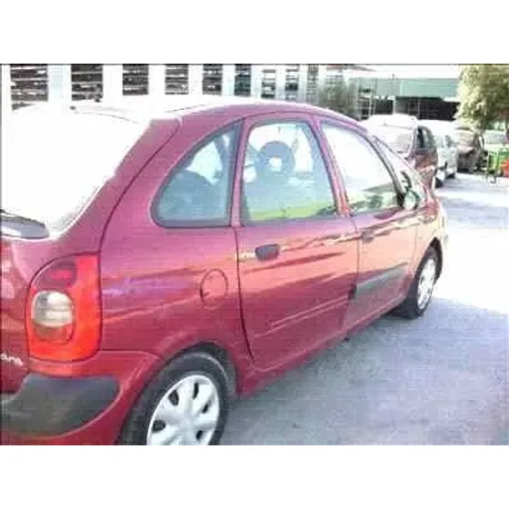 CITROEN XSARA PICASSO '1999 2.0 HDI CAT (RHY / DW10TD) GRANATE