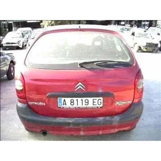 CITROEN XSARA PICASSO '1999 2.0 HDI CAT (RHY / DW10TD) GRANATE