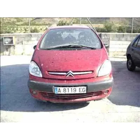 CITROEN XSARA PICASSO '1999 2.0 HDI CAT (RHY / DW10TD) GRANATE