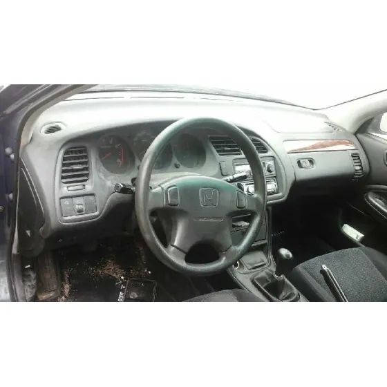 HONDA ACCORD BERLINA (CG7-9/CH1-7) '1999 1.8I LS (CG8) VERDE
