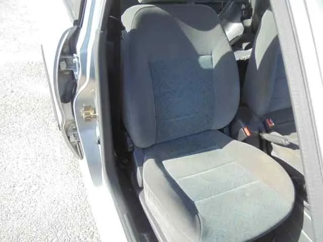 DAEWOO LANOS '1999 SX GRIS