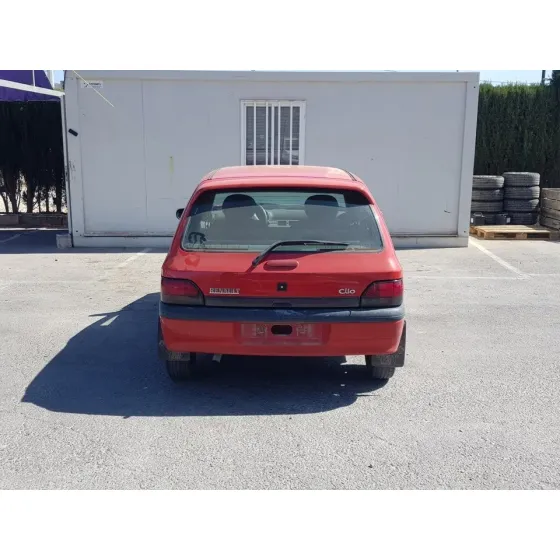 RENAULT CLIO I FASE I+II (B/C57) '1997 1.2 RN ROJO