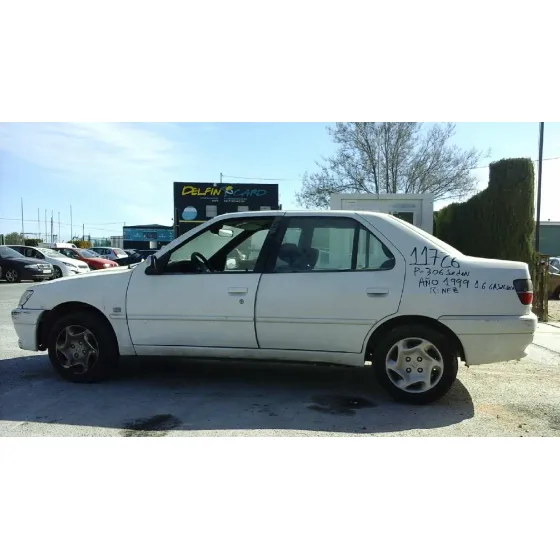 PEUGEOT 306 BERLINA 4 PUERTAS (S1) '1999 STYLE BLANCO