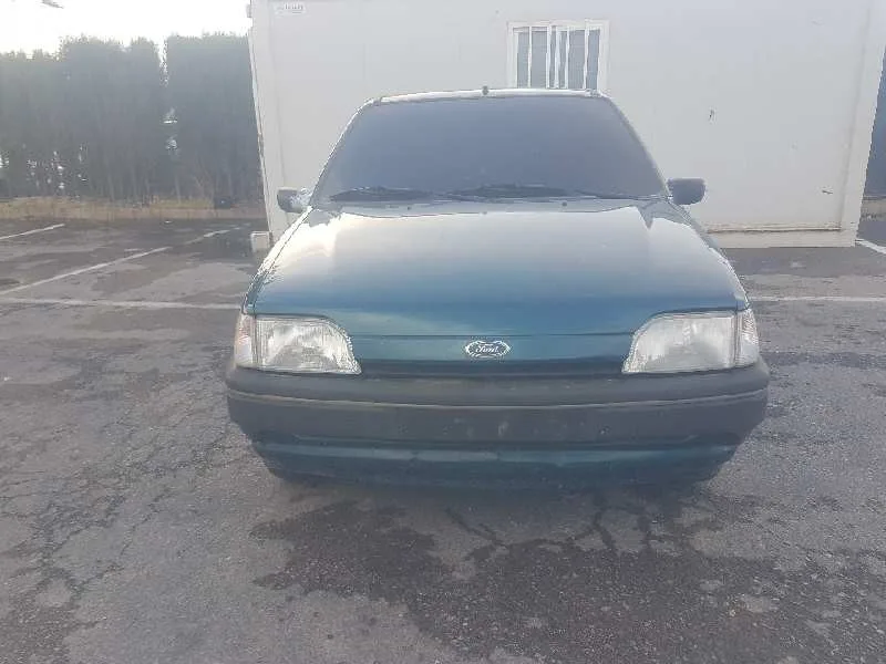 FORD FIESTA BERL./COURIER '1994 SURF AZUL