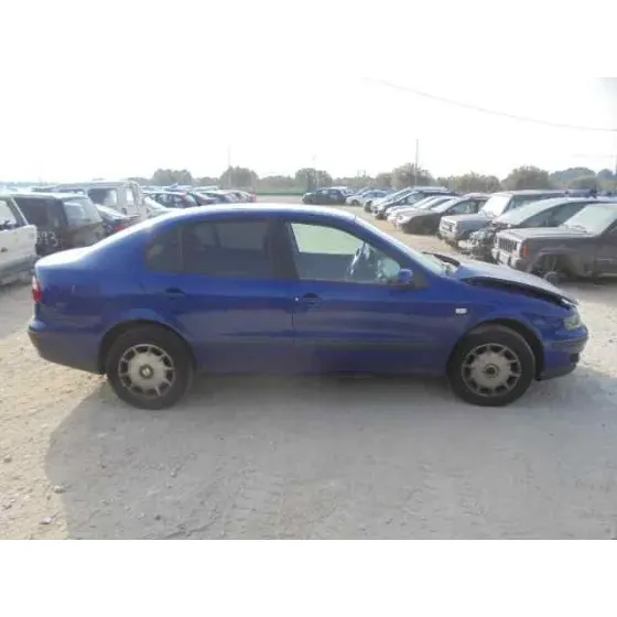SEAT TOLEDO (1M2) '2000 SIGNO AZUL