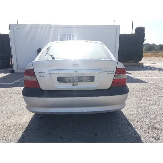 OPEL VECTRA B BERLINA '1998 BASICO (1999->) GRIS