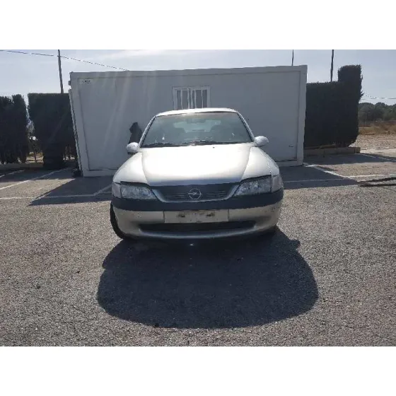 OPEL VECTRA B BERLINA '1998 BASICO (1999->) GRIS