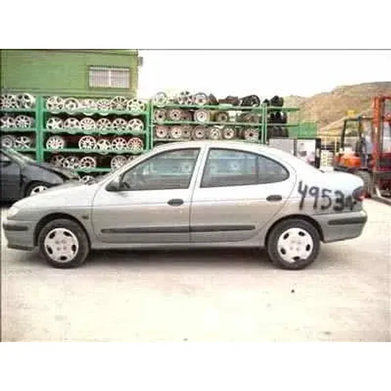 RENAULT MEGANE I CLASSIC (LA0) '1996 1.6E RN GRIS OSCURO