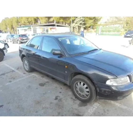AUDI A4 BERLINA (B5) '1997 1.9 TDI GRIS OSCURO