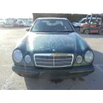 MERCEDES CLASE E (W210) BERLINA '1995 230 (210.037) VERDE
