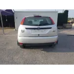 FORD FOCUS BERLINA (CAK) '1999 GHIA GRIS