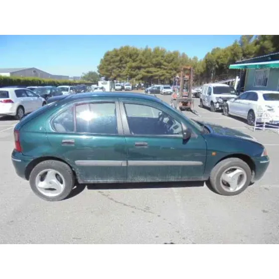 MG ROVER SERIE 200 (RF) '1997 220 SD (5-PTAS.) VERDE