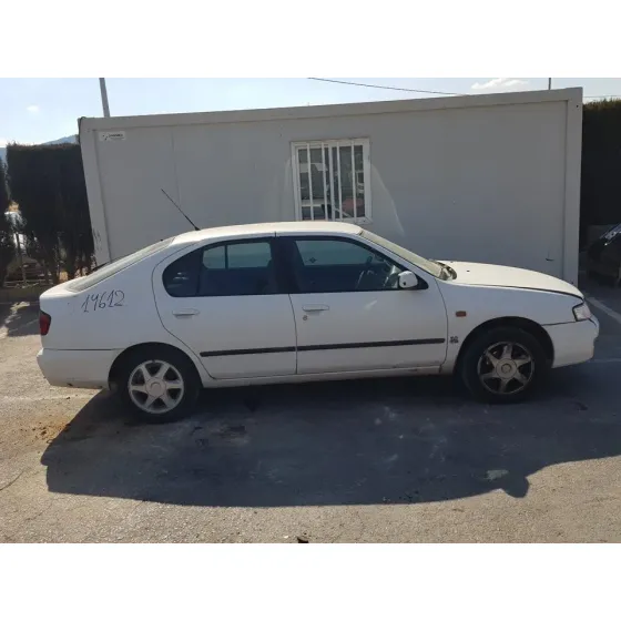 NISSAN PRIMERA BERLINA (P11) '1997 SLX BLANCO