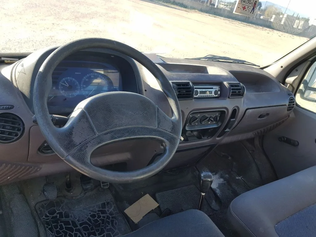 RENAULT MASTER CAJA ABIERTA/CHASIS AB '98 '2000 CAJA ABIERTA BATALLA 3578 BLANCO