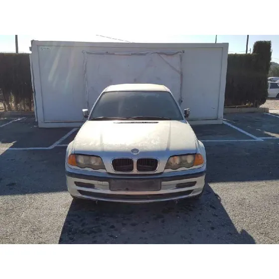 BMW SERIE 3 BERLINA (E46) '1999 318I GRIS