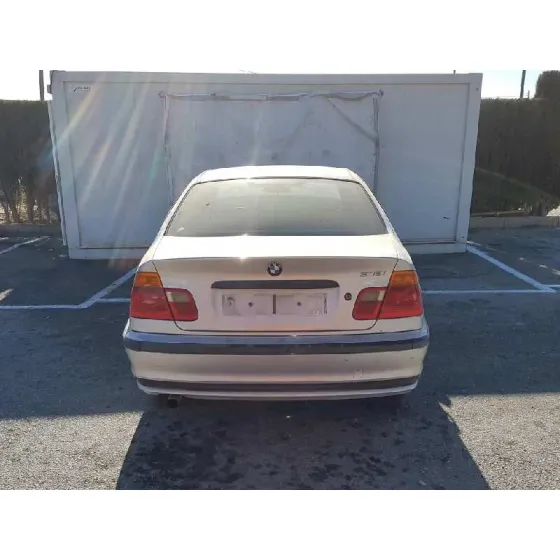 BMW SERIE 3 BERLINA (E46) '1999 318I GRIS