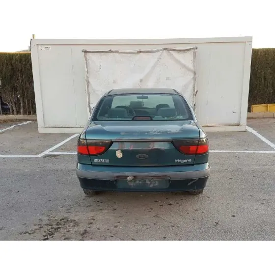 RENAULT MEGANE I CLASSIC (LA0) '1999 1.6E ALIZE VERDE