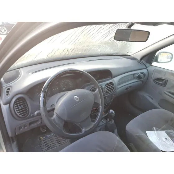 RENAULT MEGANE I FASE 2 CLASSIC (LA..) '2000 1.9 D RT VERDE