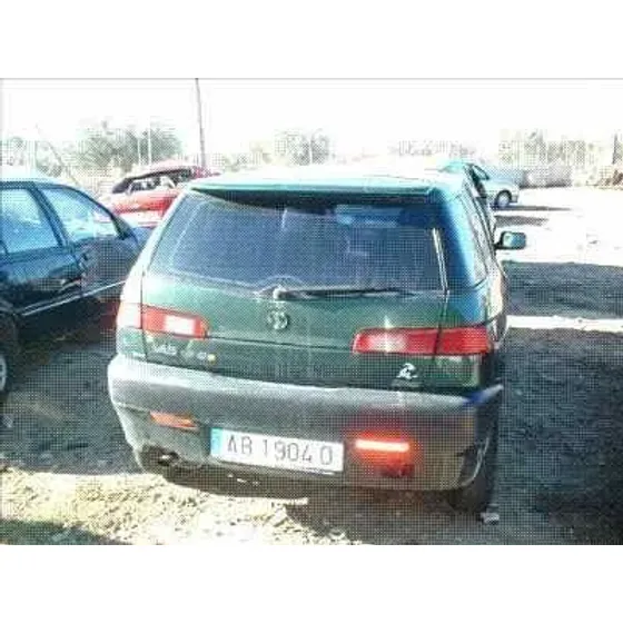 ALFA ROMEO 145 '1994 1.6 VERDE