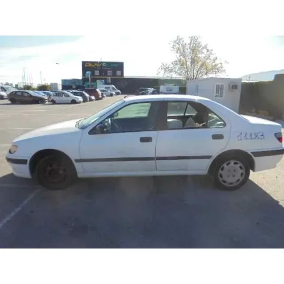 PEUGEOT 406 BERLINA (S1/S2) '1996 SLDT BLANCO