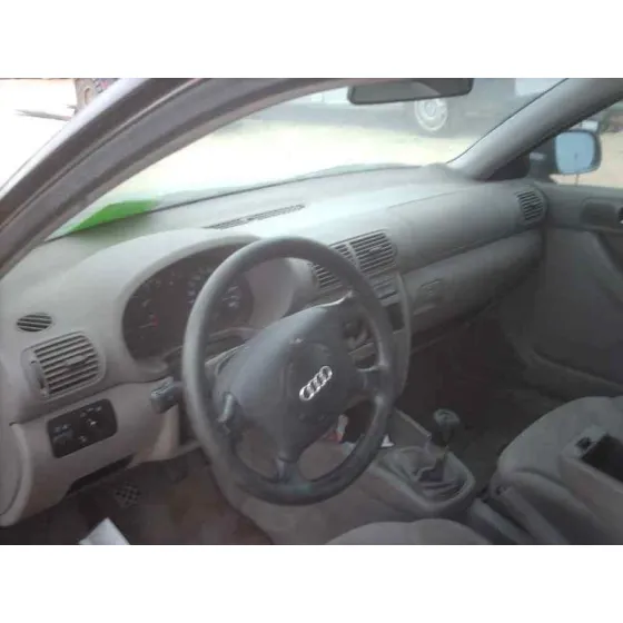 AUDI A3 (8L) '1996 1.8 T AMBIENTE MARRON