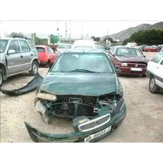 MG ROVER SERIE 200 (RF) '1995 2.0 TURBODIESEL VERDE