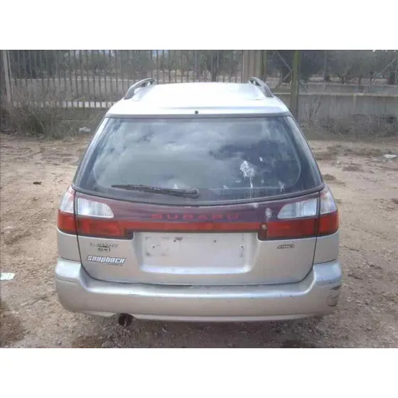 SUBARU LEGACY BERL./FAMILIAR B12 (BE/BH) '2001 2.5 GX EDITION BERLINA GRIS