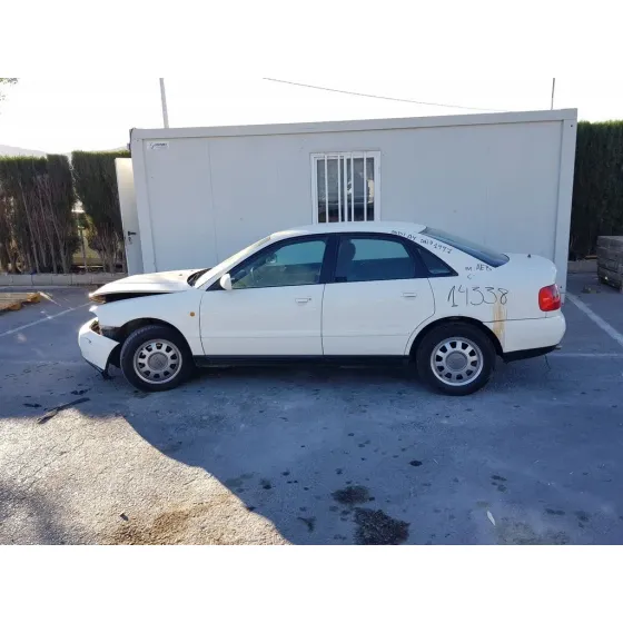 AUDI A4 BERLINA (B5) '1997 1.8 T BLANCO