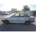 OPEL ASTRA F BERLINA '1995 MERIT BLANCO