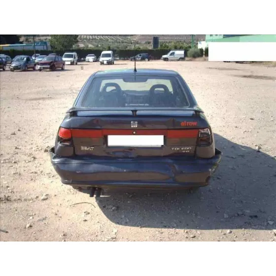 SEAT TOLEDO (1L) '1997 MAGNUS GRIS OSCURO