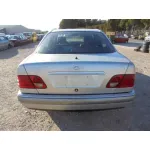 MERCEDES-BENZ CLASE E (W210) BERLINA MERCEDES CLASE E (W210) BERLINA '1998 320 4-MATIC (210.082) GRIS 1997