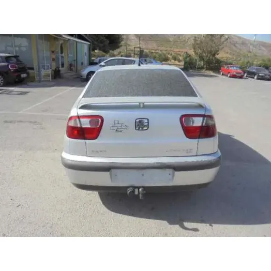 SEAT CORDOBA BERLINA (6K2) '2000 STELLA GRIS