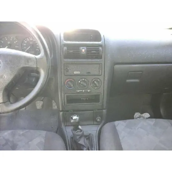 OPEL ASTRA G BERLINA '1998 COMFORT VERDE