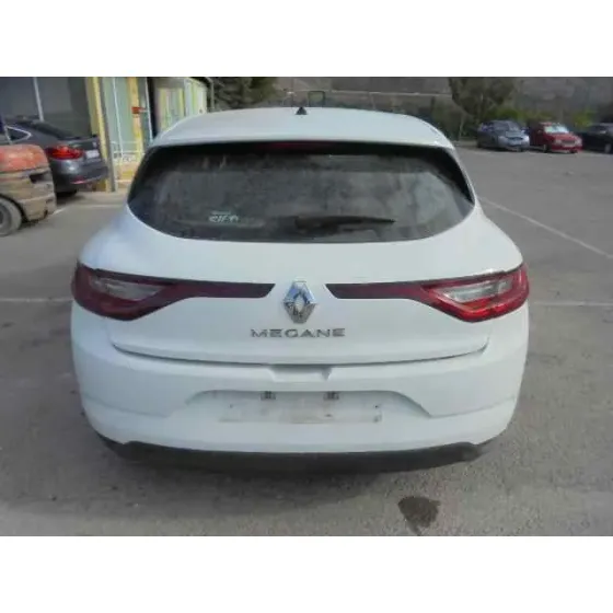 RENAULT MEGANE IV '1111 5 PUERTAS BLANCO