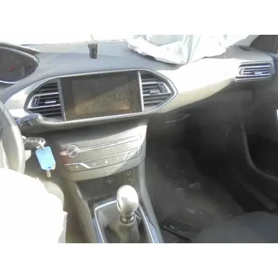 PEUGEOT 308 '2018 STYLE GRIS OSCURO