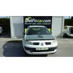 RENAULT MEGANE II BERLINA 5P '2004 DYNAMIQUE BLANCO-VERDE
