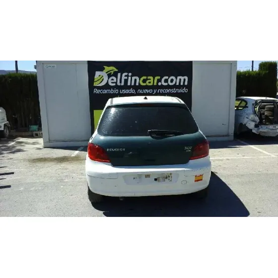 PEUGEOT 307 BERLINA (S2) '1111 1.6 16V HDI BLANCO-VERDE