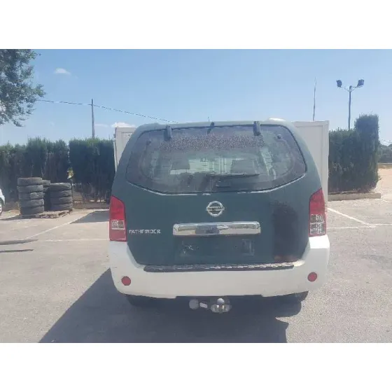 NISSAN PATHFINDER (R51) '1111 2.5 DCI XE VERDE-BLANCO